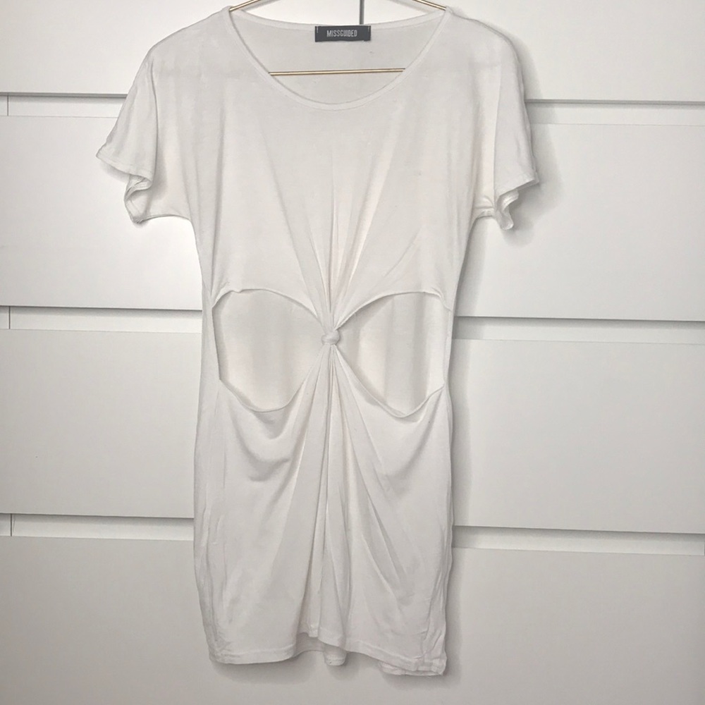 Cut-out Tee